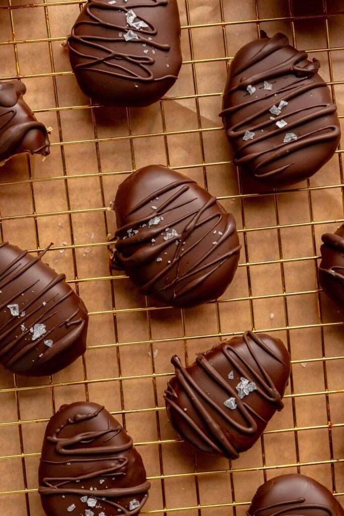 Reese’s Tadında Fıstık Ezmeli Yumurtalar: Evde Şekersiz ve Glütensiz Lezzet!