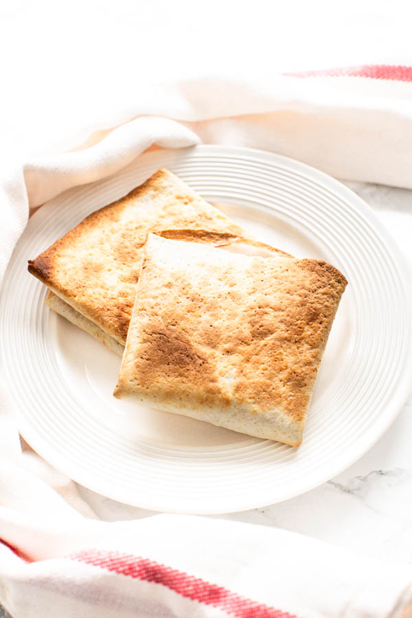 2 tortilla tosti in Air Fryer