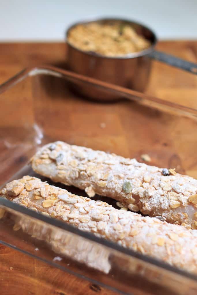 baked oat-crusted cod fillets