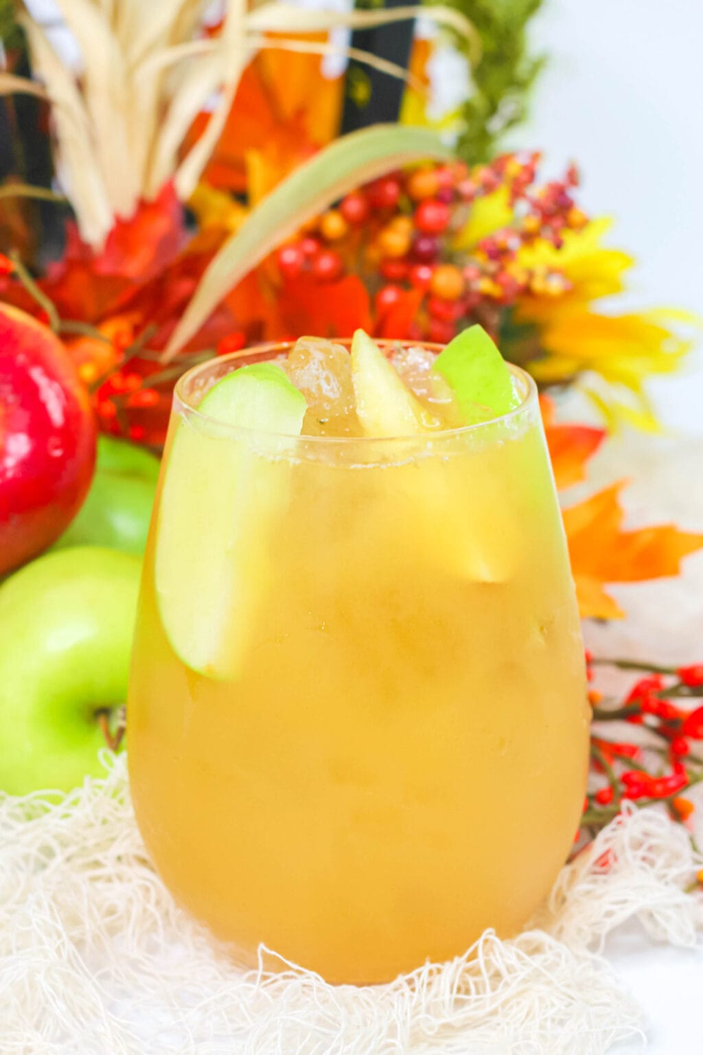 caramel apple cider cocktail in glass