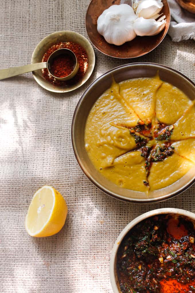 This deep and richly flavoured Moroccan carrot soup with slightly spicy chermoula is a revelation due to the pairing of garlic, cilantro and sweet, earthy carrots.