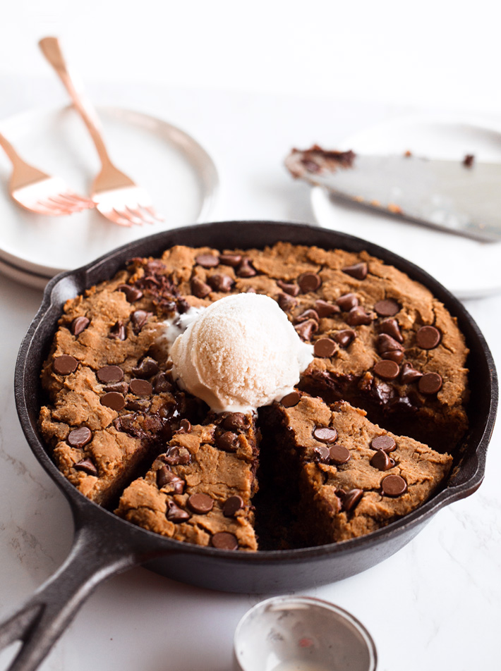 Chocolate Chip Skillet Cookie Pie Dessert