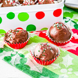 peanut butter rice krispie balls