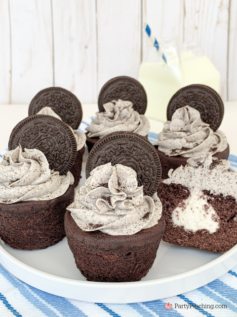 cookies and cream filled cakes, no bake cookies and cream cupcakes, drakes yankee doodles, easy no bake cookies and cream cupcakes, best easy cookies and cream oreo frosting recipe