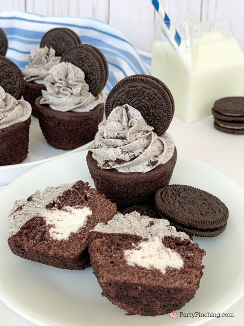 cookies and cream filled cakes, no bake cookies and cream cupcakes, drakes yankee doodles, easy no bake cookies and cream cupcakes, best easy cookies and cream oreo frosting recipe