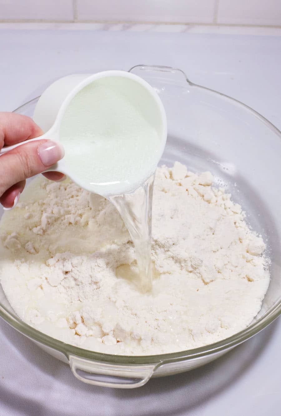 sprite going into lemon cake mix bowl