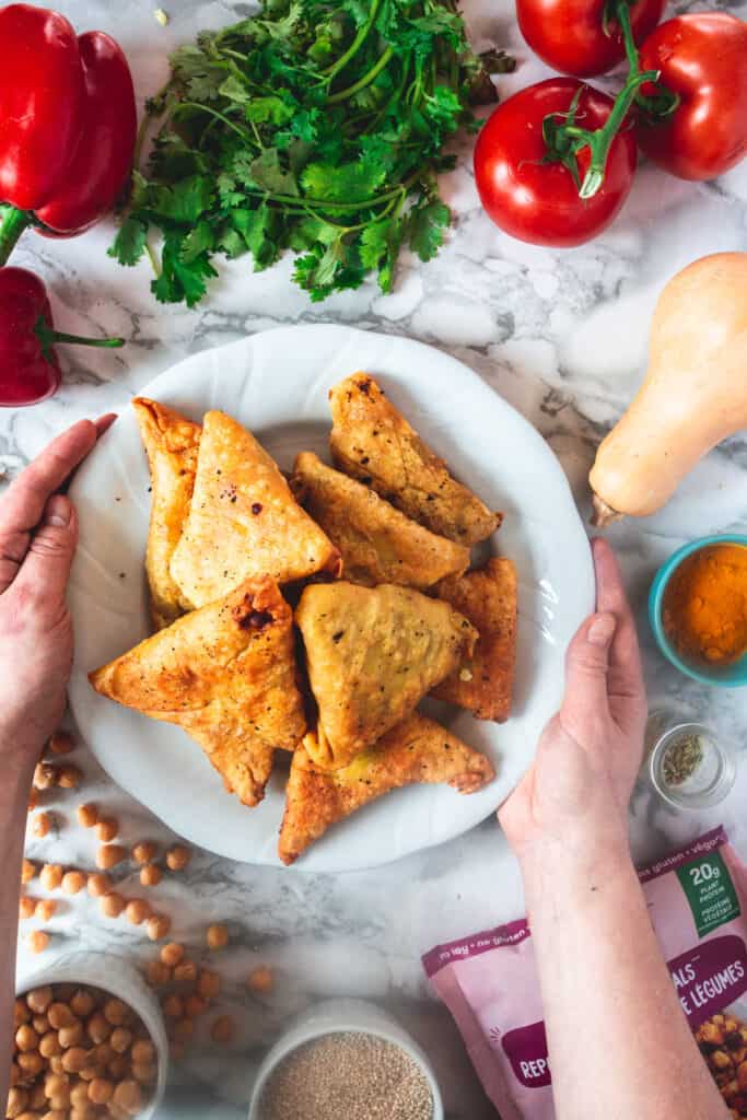 serving samosas