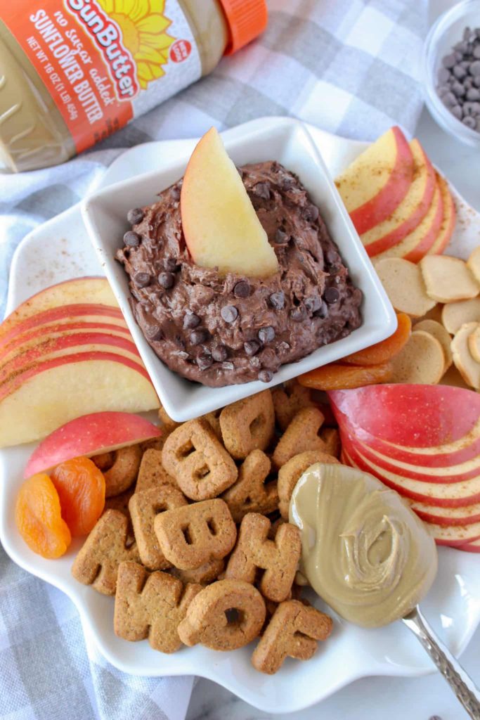 Healthy Chocolate Hummus