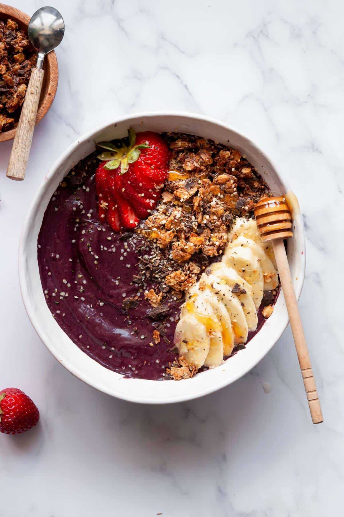 The best high protein acai bowl recipe.