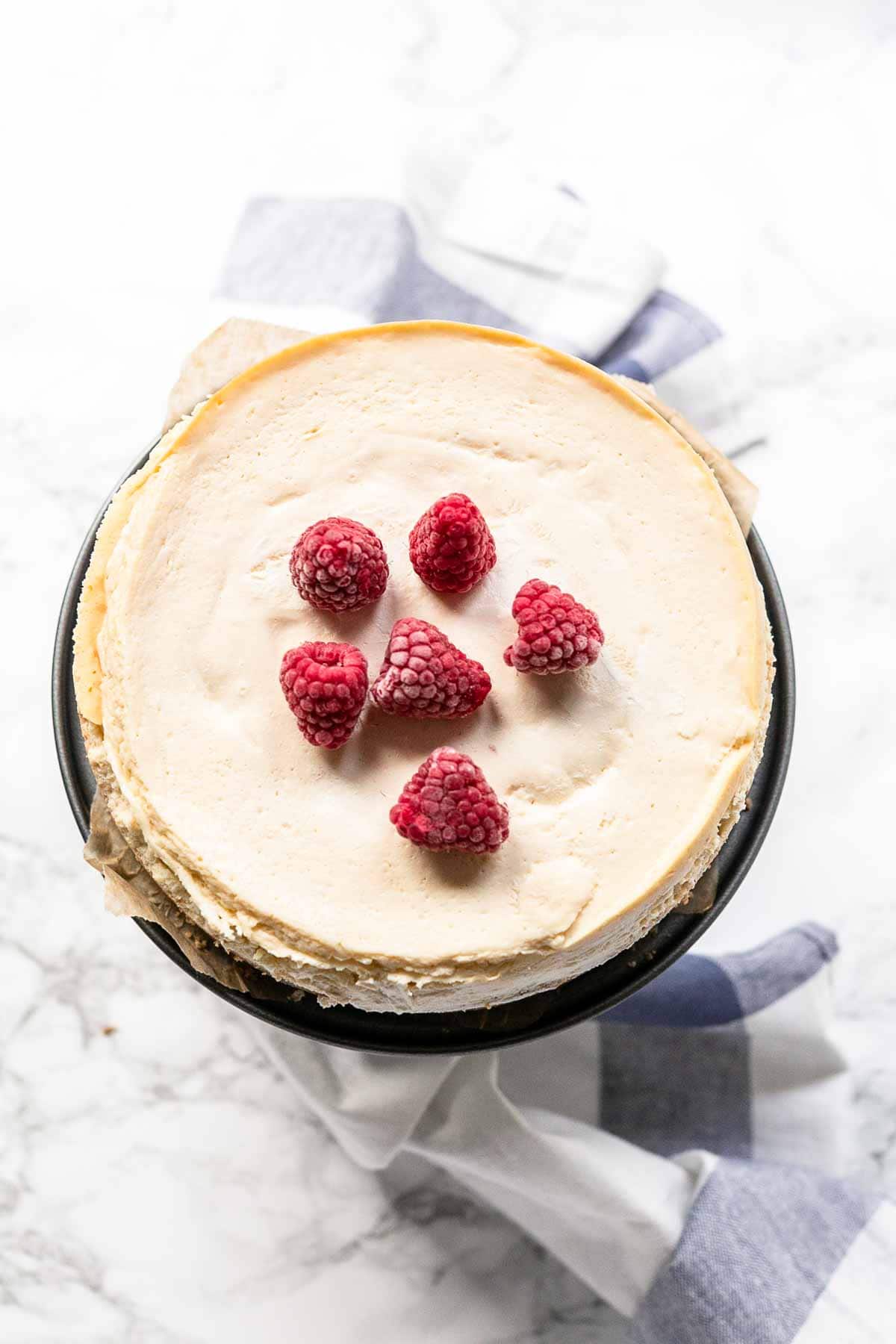 It is soft, rich and slightly dense with a mousse-like consistency. This Instant Pot cheesecake is the best. It is the ultimate dessert that you can prepare in your pressure cooker. Bake this New York cheesecake in about half an hour.