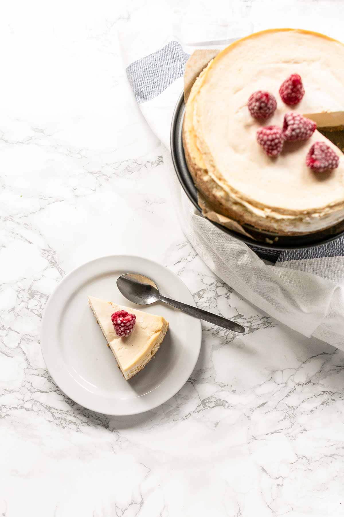 It is soft, rich and slightly dense with a mousse-like consistency. This Instant Pot cheesecake is the best. It is the ultimate dessert that you can prepare in your pressure cooker. Bake this New York cheesecake in about half an hour.