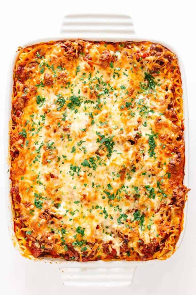 white pan of lasagna