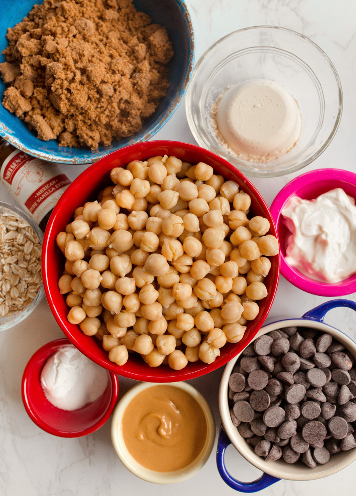 Skillet Chocolate Chip Cookie Pie Ingredients
