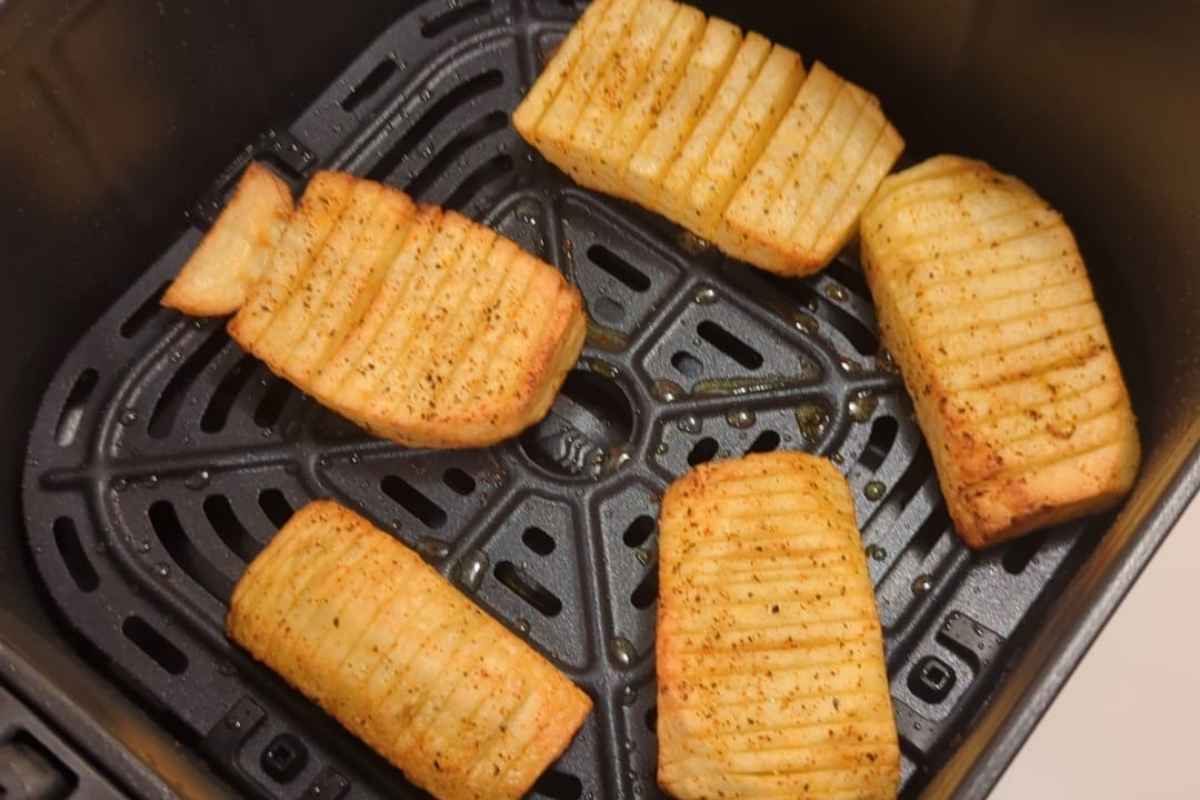 Accordion potatoes in air fryer