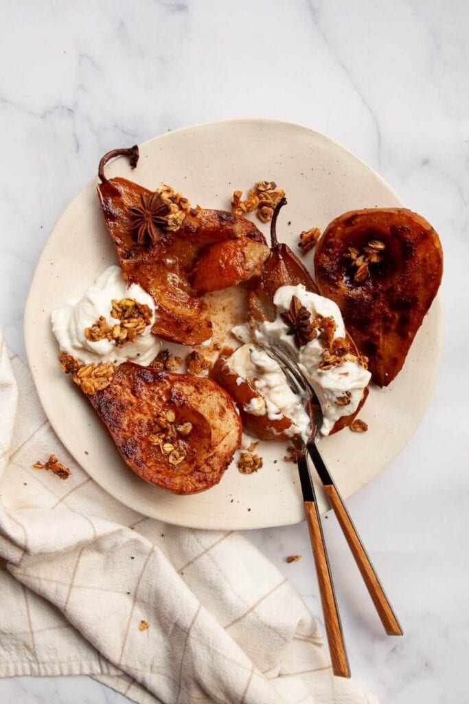 air fryer pears with yogurt and granola
