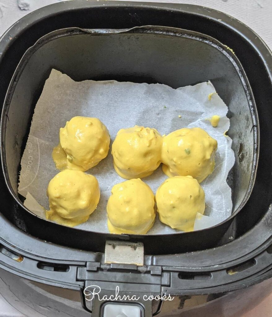 batata vadas in air fryer basket