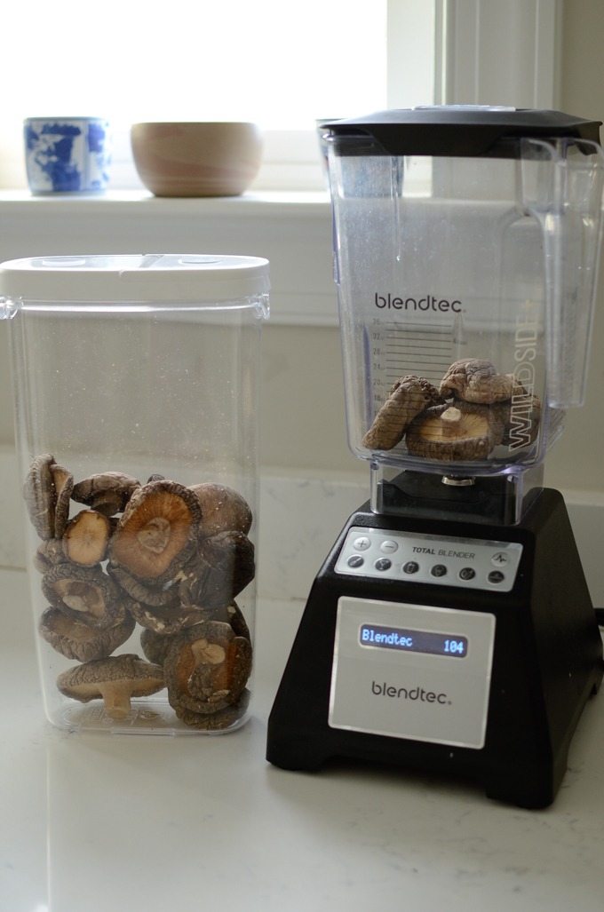 Dried shiitake mushroom in a blender.