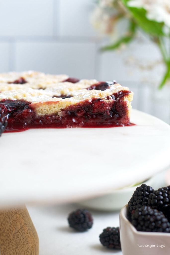 inside view of jam crostata