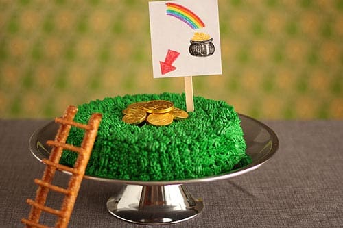 bundt cake decorating ideas 33