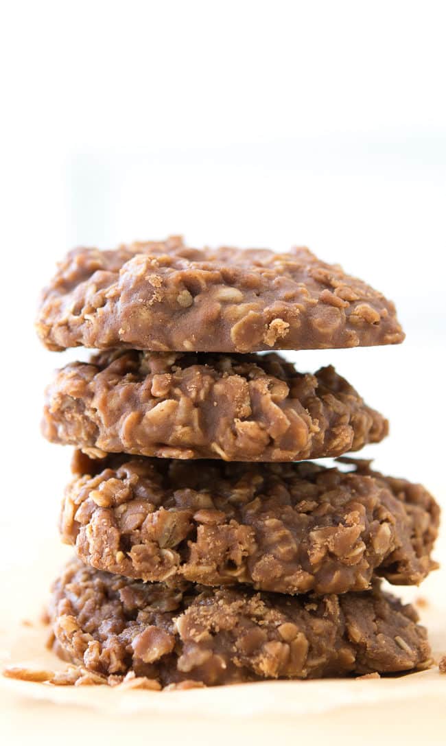 Chocolate No-Bake Cookies Recipe - These classic no-bake cookies are so easy to make!