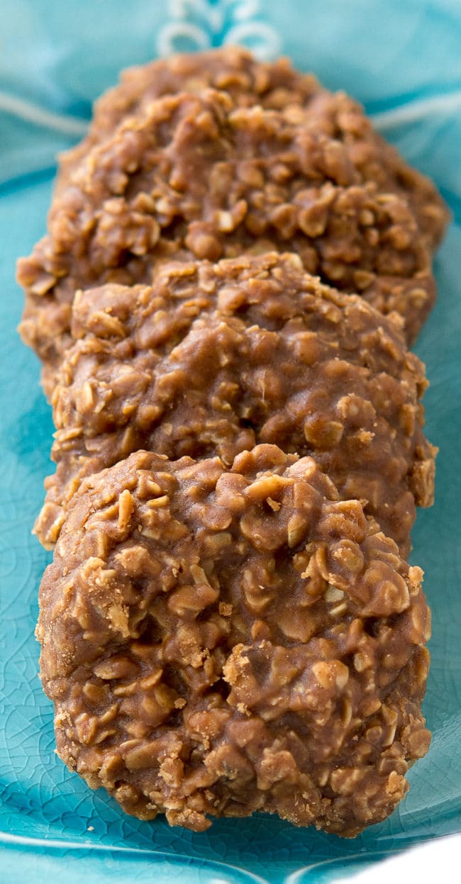 Chocolate No-Bake Cookies Recipe - These classic no-bake cookies are so easy to make!