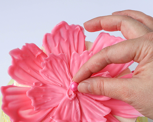 DIY Chocolate Flowers. How to make chocolate flowers to top cakes and cupcakes. | By Erin Gardner for TheCakeBlog.com