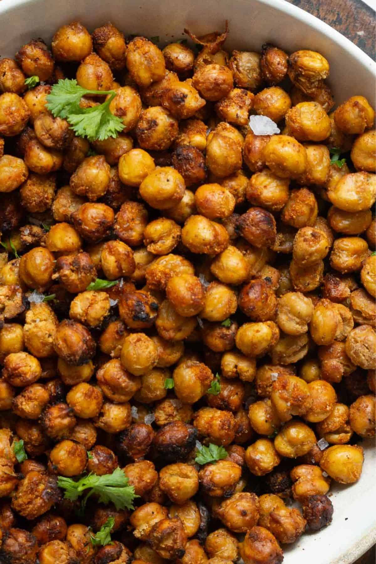 super crispy air fryer chickpeas