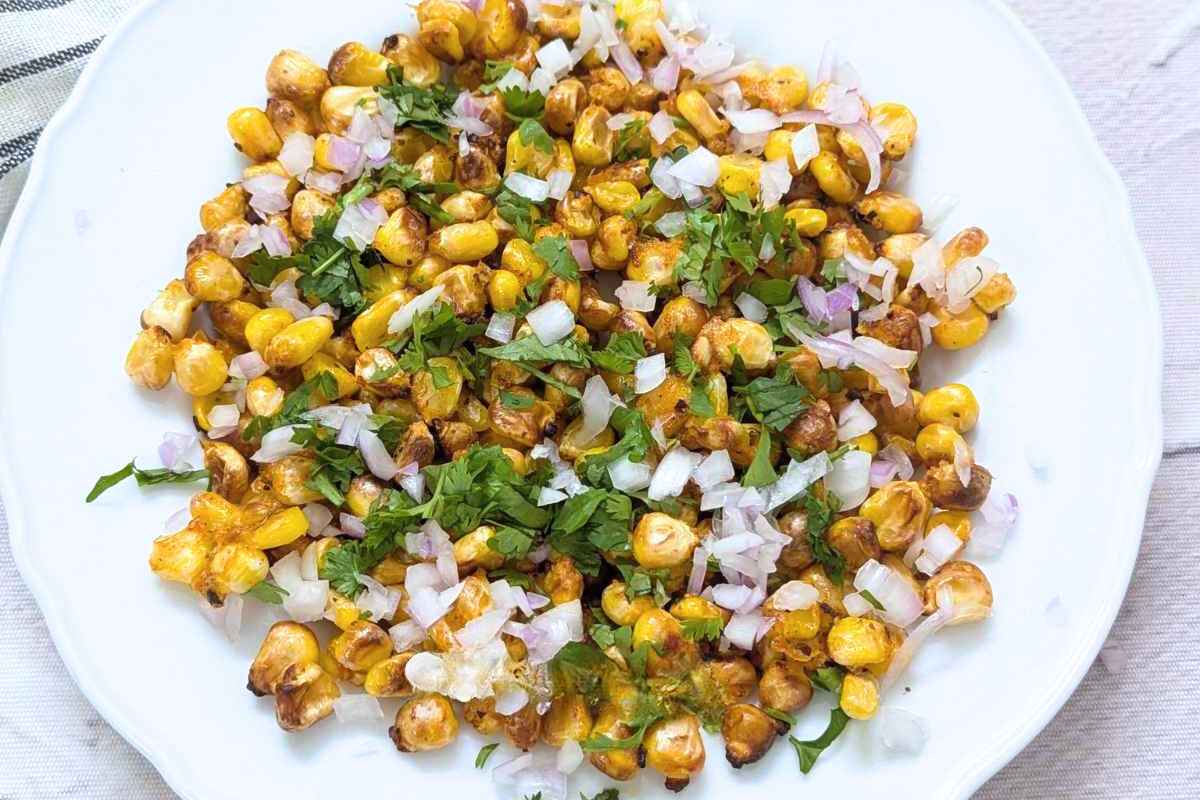 Plate of delicious crispy corn