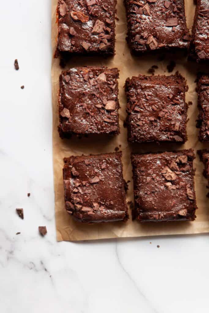 flourless double chocolate chip brownies that are healthy