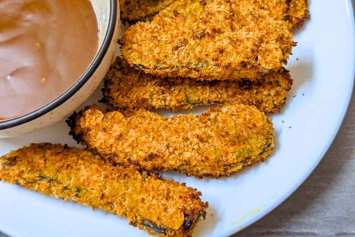 Fried pickles on a plate