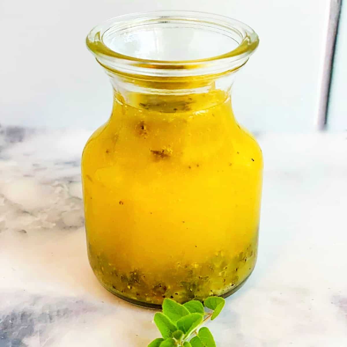 greek-lemon-salad-dressing