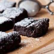 healthy avocado banana brownies