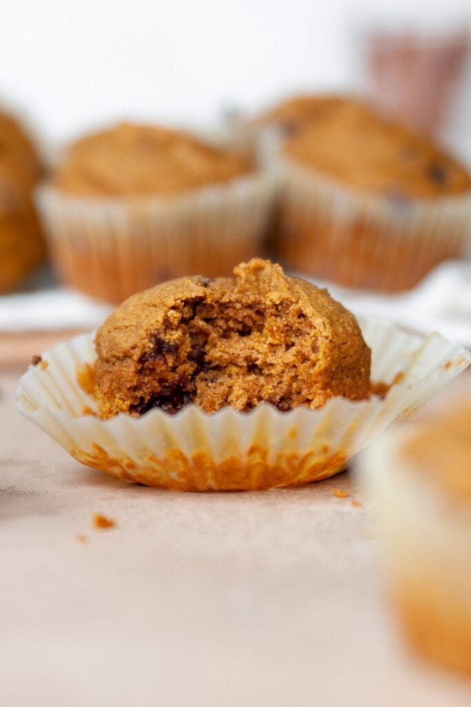 super fluffy and moist healthy oat flour pumpkin muffins