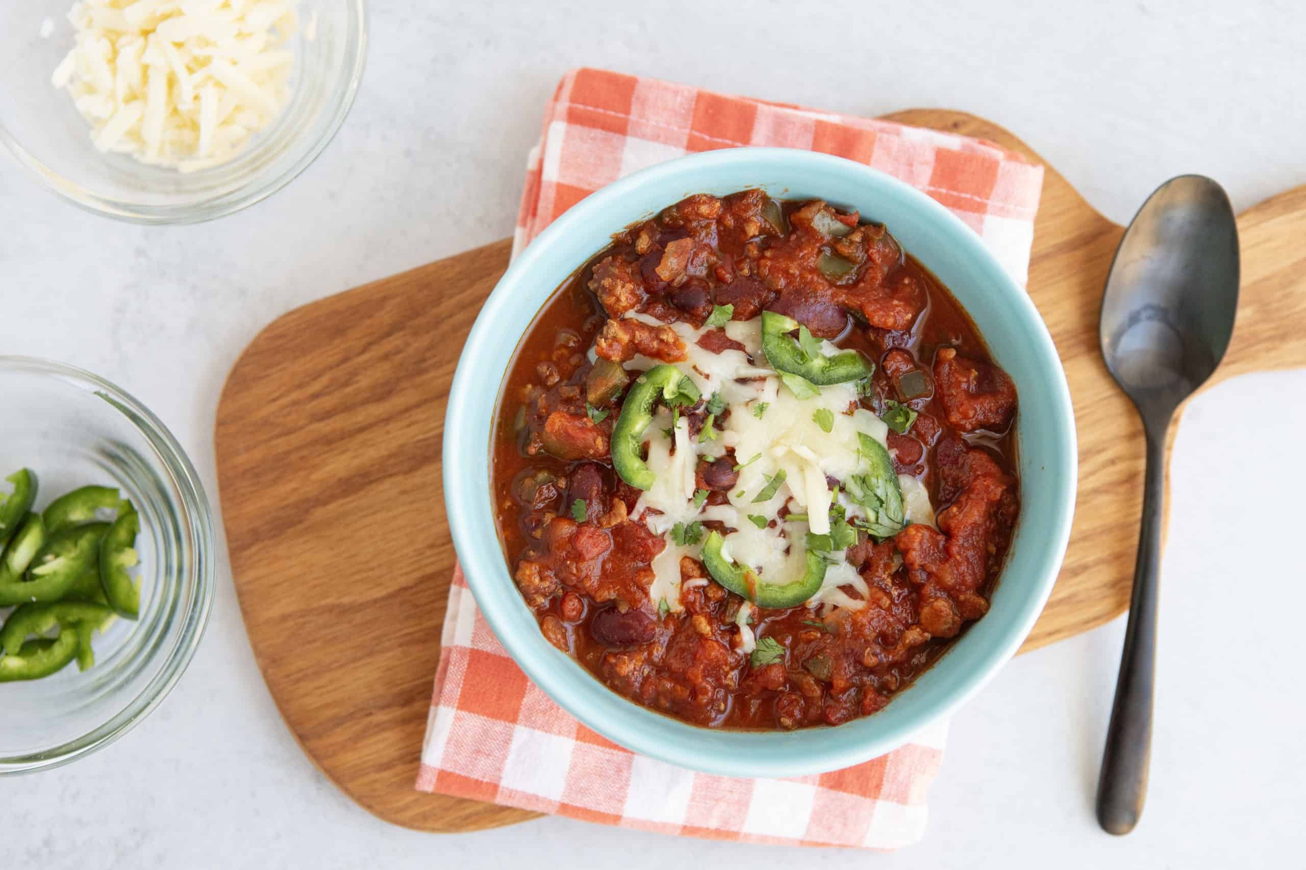 instant-pot-turkey-chili-recipe-hearty-flavorful