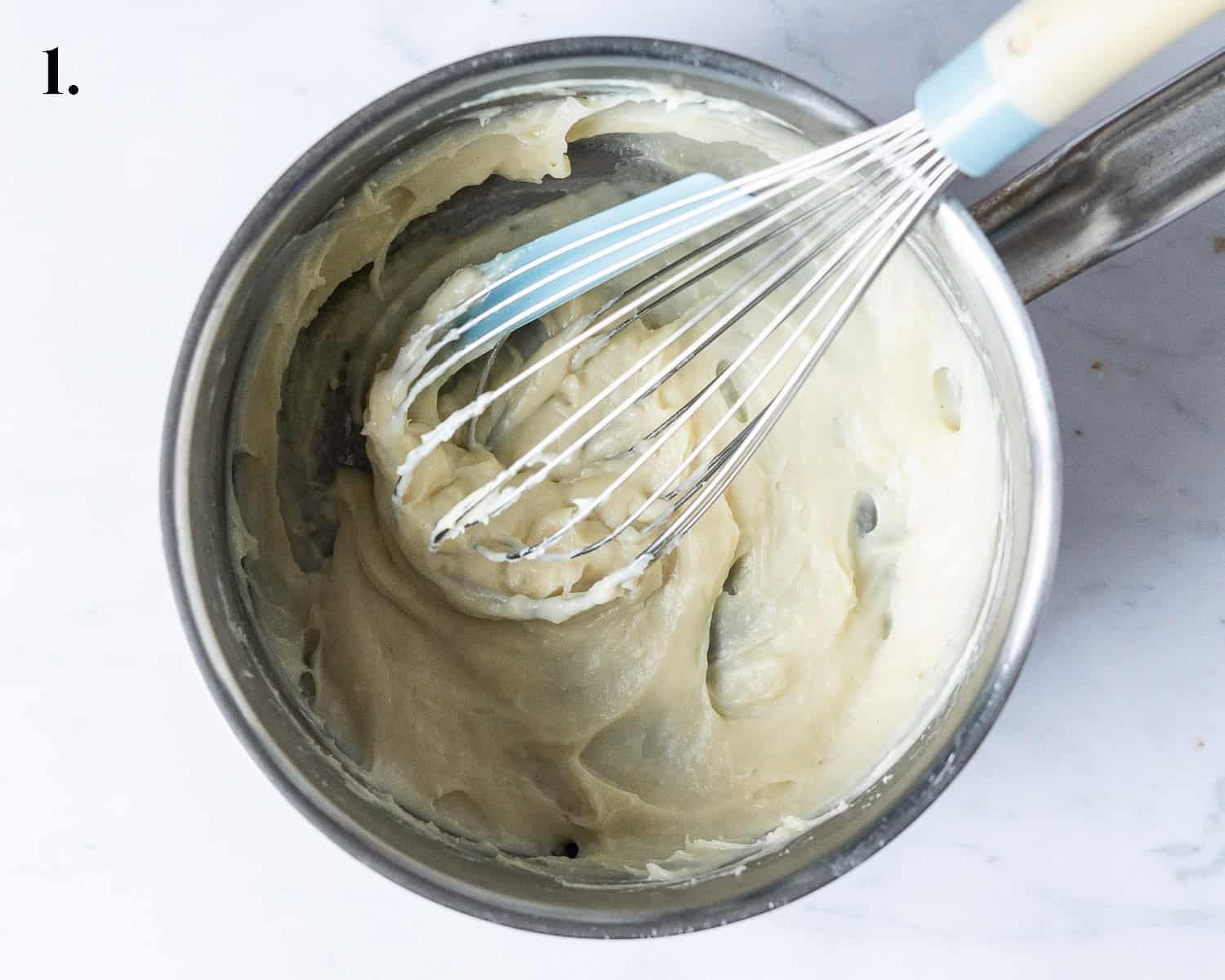 Step 1, the tanghong in a pan.