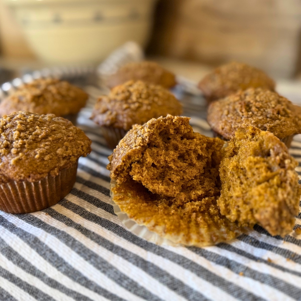 moist sourdough pumpkin muffins