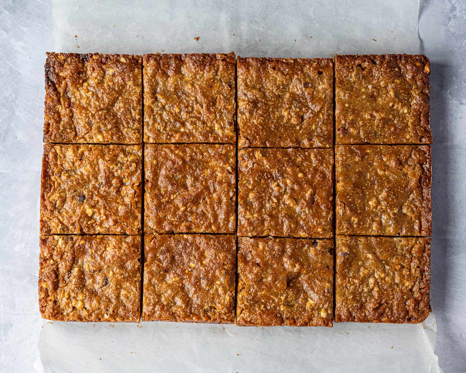 Step 8, the nussecken sliced into squares.