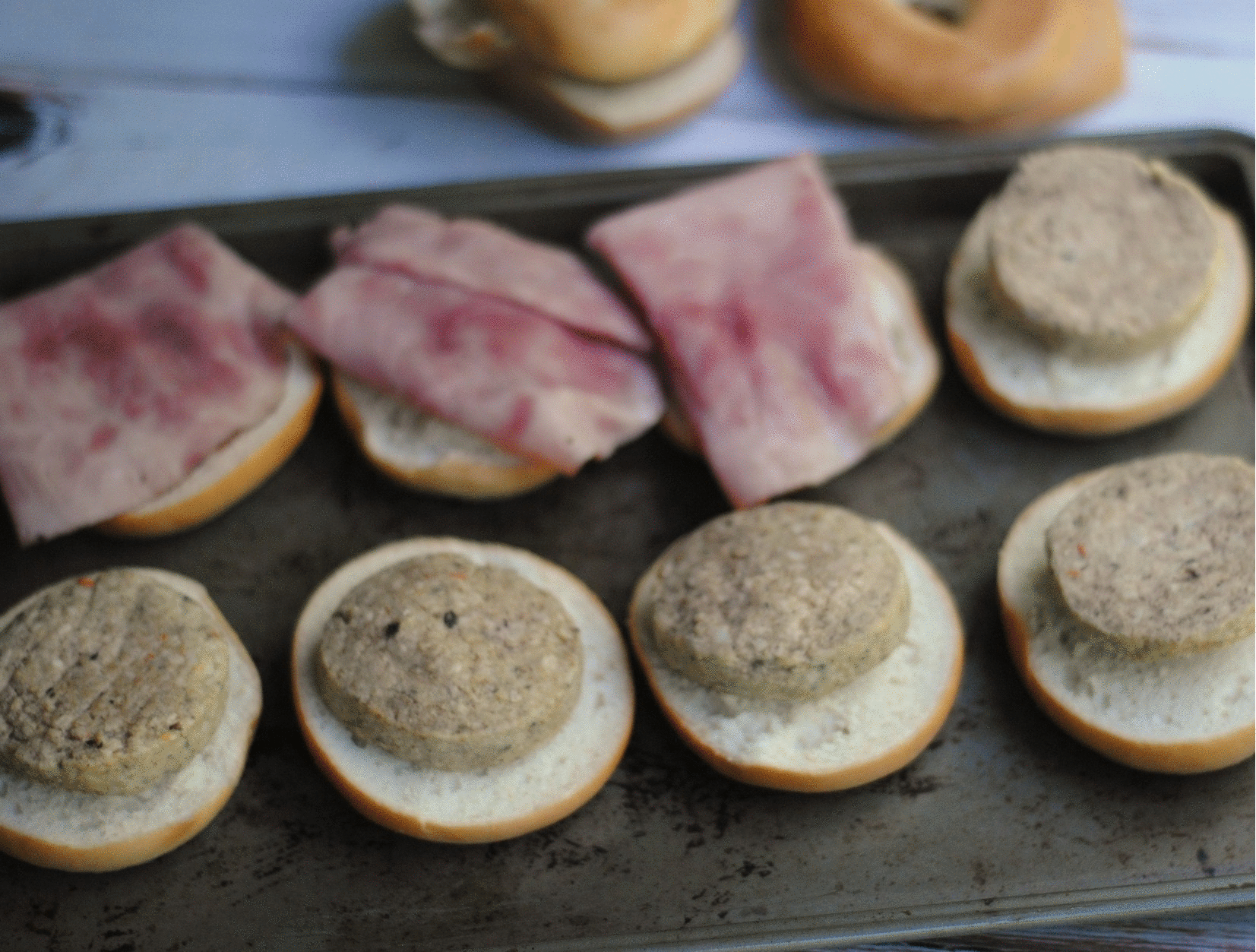 Need a homemade breakfast idea that you can make ahead and grab and go? This Easy Bagel Sandwich recipe is made with delicious toppings and can be frozen for on-the-go snacks or meals anytime!