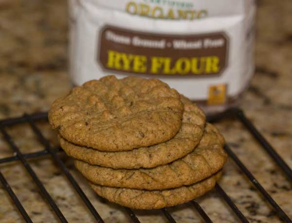 peanut butter and rye cookies