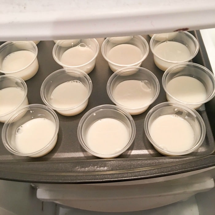 poke-ball-jello-shots-step1