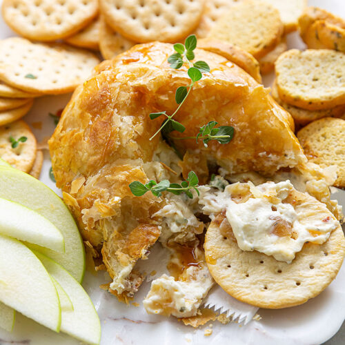 puff pastry baked boursin cheese with bacon jam