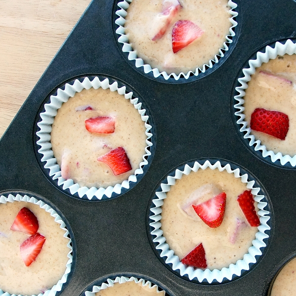 strawberry muffins 2