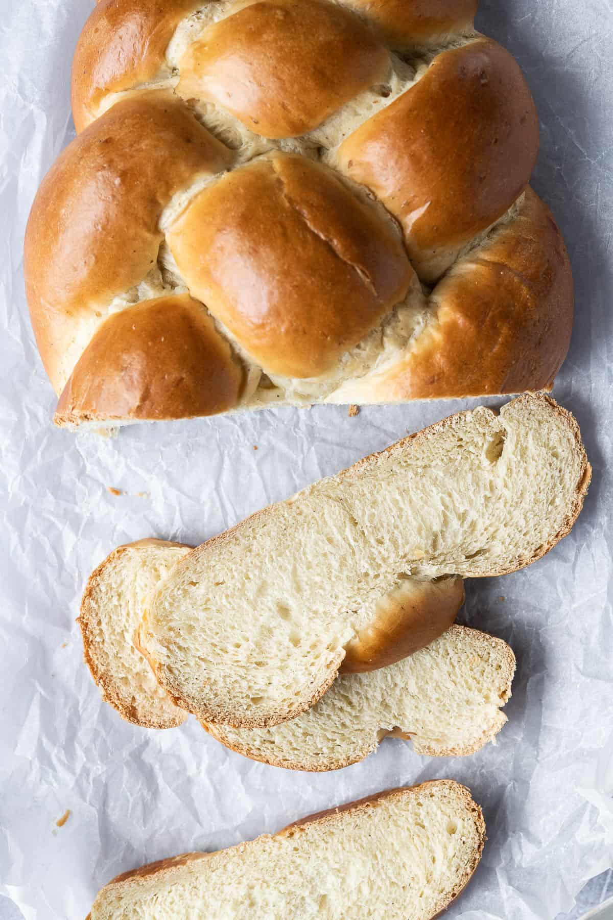 Close up of slices of vegan pulla bread.
